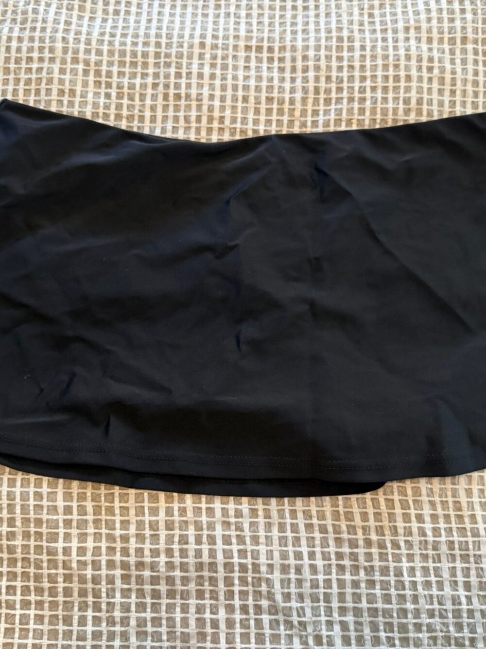 Tropical Honey  Skirted Swim Bottom, Black   Women Size 8  NEW without Tags
